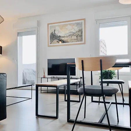 Apartment The Bluesky Train Sation Europole Garage #ci *